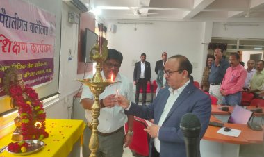 पैरालीगल वालेंटियर्स प्रशिक्षण कार्यक्रम संपन्न