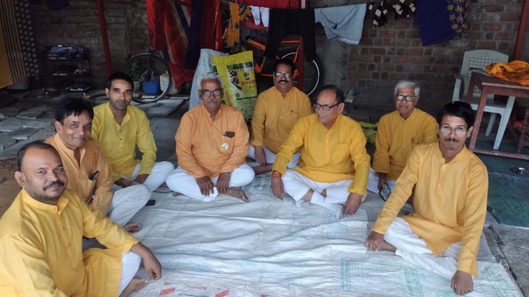 रविवार 20 अगस्त को ग्राम पंचेड़ में गायत्री परिवार द्वारा 11