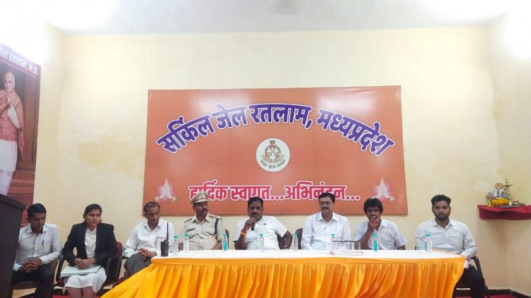 प्रधान जिला न्यायाधीश द्वारा किया गया जिला जेल का औचक निरीक्षण