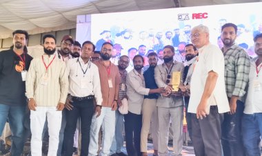 रतलाम का गौरव: मानवाधिकारों के लिए उत्कृष्ट कार्य करने पर APCR जिला अध्यक्ष ज़ुबैर बरकाती भोपाल में सम्मानित 